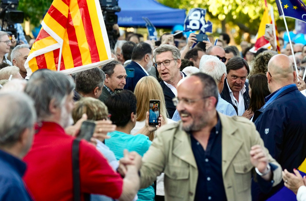 El domingo tenemos la oportunidad de hacer que todo cambie en Cataluña si unimos el voto en el @ppopular. Vota @alejandroTGN. Vota @PPCatalunya. #TuVotoLoCambiaTodo
