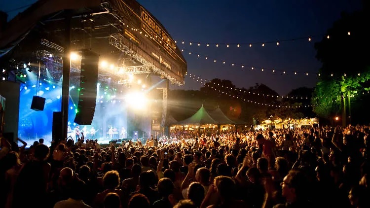 Get the scoop on all the best summer music festivals happening this year (and don't forget the sunscreen). tinyurl.com/h5vbrces

#summer #summer2024 #MusicFestival #newyork #mbreny #joanbrothers