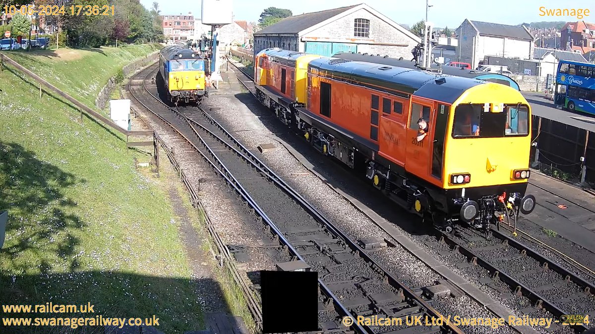 Good evening Railcam fans👋 How are we enjoying the @SwanRailway Diesel Gala? Our team have been down there this week to upgrade the cameras and add an additional view at #CorfeCastle. Thanks Team Andy👍 ℹ️tinyurl.com/yzxwfvkj Here is our pick of today's action...