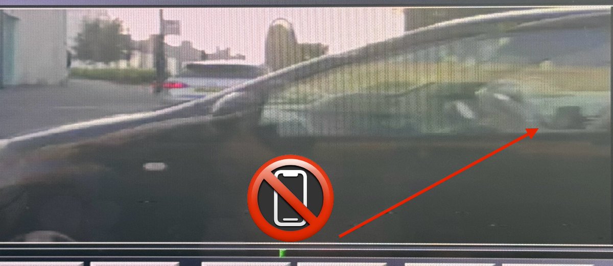DC_NoExcuse's tweet image. The mobile phone tickets keep coming - #Clio stopped in #Newquay - driver on a call - reported for the offence - 6 points incoming #NoExcuse #Fatal5