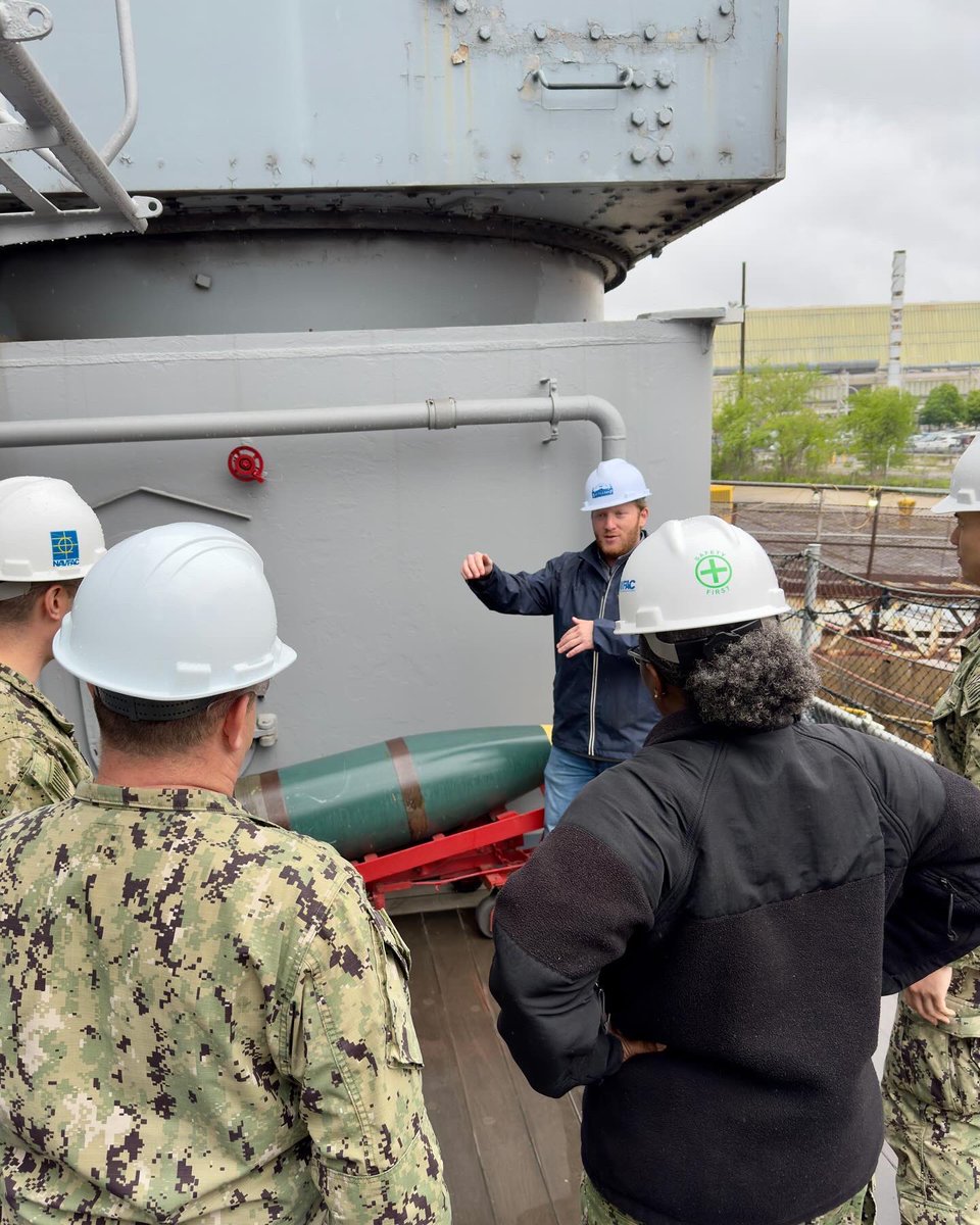 This morning, we welcomed CAPT J.C. Thomas and the team from NSA Philadelphia to the dry dock! We’re thankful to @nsaphiladelphia who help keep the Navy Yard going strong. Battleship New Jersey is proud to welcome so many active duty sailors.