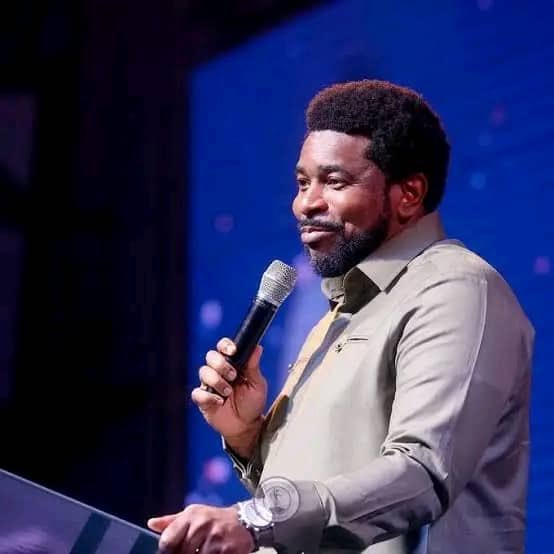 “A Lot Of Single Ladies Are In Love With Someone That Won't Marry Them. And By That, They're Giving Negative & Unavailable Vibes To Guys That Want Them Thereby Prolonging Their Singleness” — Pastor Kingsley Okonkwo