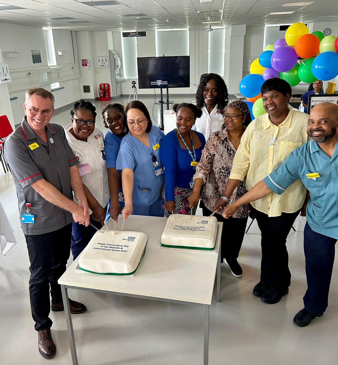 Afinee (@afineetan) on Twitter photo Proud to be a nurse! ๐ฉโโ๏ธ Celebrating International Nurses Day ๐๐๐<a href="/peri_team/">Team Peri-Op</a> <a href="/RecoveryRlh/">Recovery RLH</a> <a href="/CAlexanderNHS/">Caroline Alexander</a> <a href="/MoragHarvey/">Morag Harvey</a> Proud to be a nurse! ๐ฉโโ๏ธ Celebrating International Nurses Day ๐๐๐<a href="/peri_team/">Team Peri-Op</a> <a href="/RecoveryRlh/">Recovery RLH</a> <a href="/CAlexanderNHS/">Caroline Alexander</a> <a href="/MoragHarvey/">Morag Harvey</a>