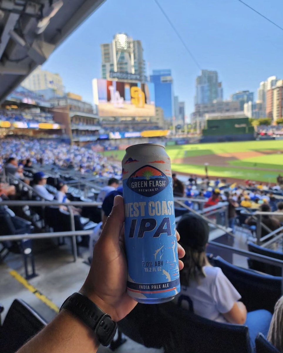 Impossible to strike out with a West Coast in hand! Cheer on the Padres with a Green Flash tallboy available at @petcopark! #GoPadres #GreenFlashBeer 

📸: @alejandrothecharro