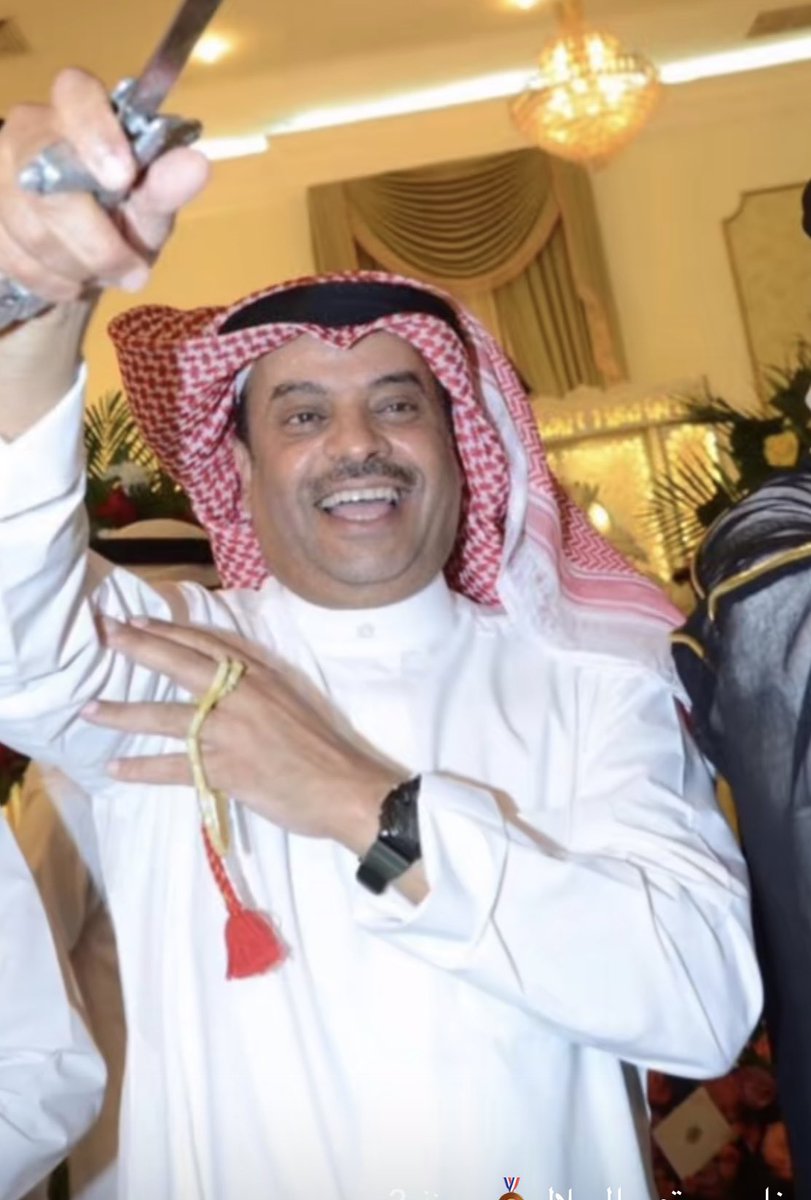 الرقوم الي تجمّل    ،،،،،،،،     و المراكز الاوليّه 
جبتها يا متعب   ،،،،،   الي نذخرك يوم الملمّه 

من قبل تنوي اترشح   !  فـ الامور  / المفصليّه 
والله ان مجلسك اعدّه من فعولك مجلس امه

#حل_المجلس
#متعب_الجلال