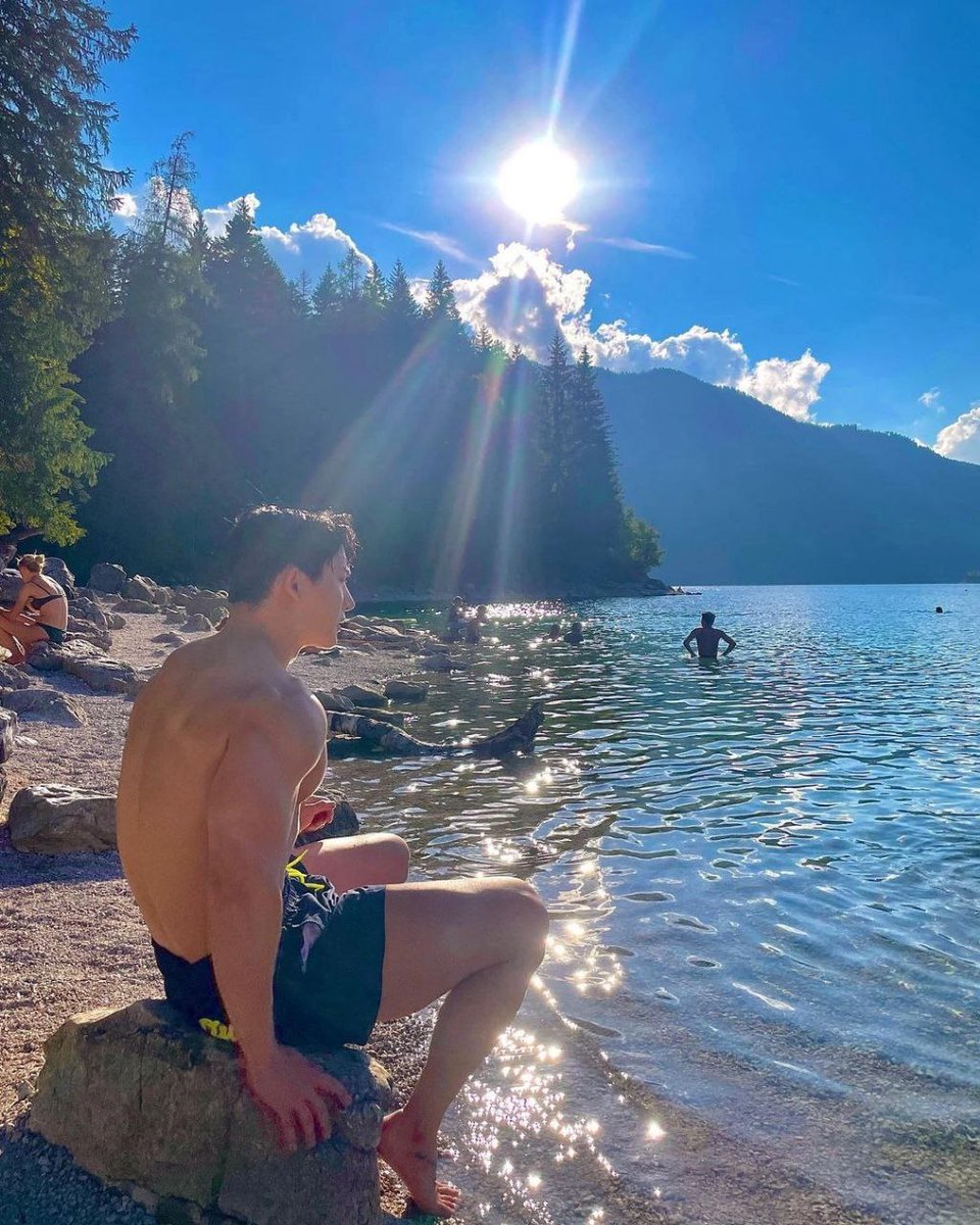 R0BNDB's tweet photo. 𝗜𝗡𝗦𝗧𝗔𝗚𝗥𝗔𝗠

       Make me water 💦 https://t.co/wHtmbsNCKf