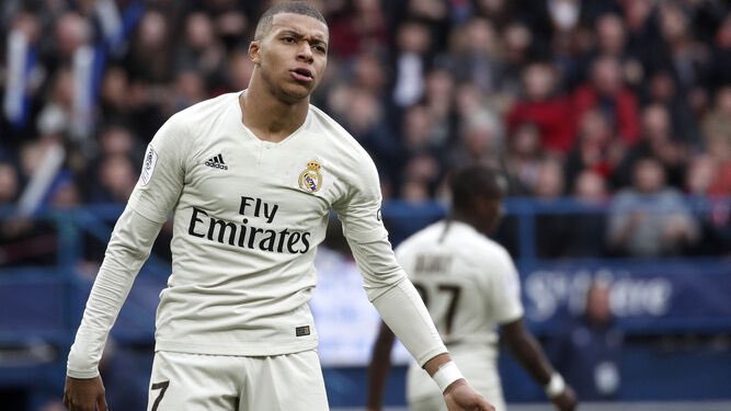 Mbappé se rapproche de Madrid. Je vous retrouve à 22h50 sur @BFMTV et à 23h30 dans l’@AfterRMC.