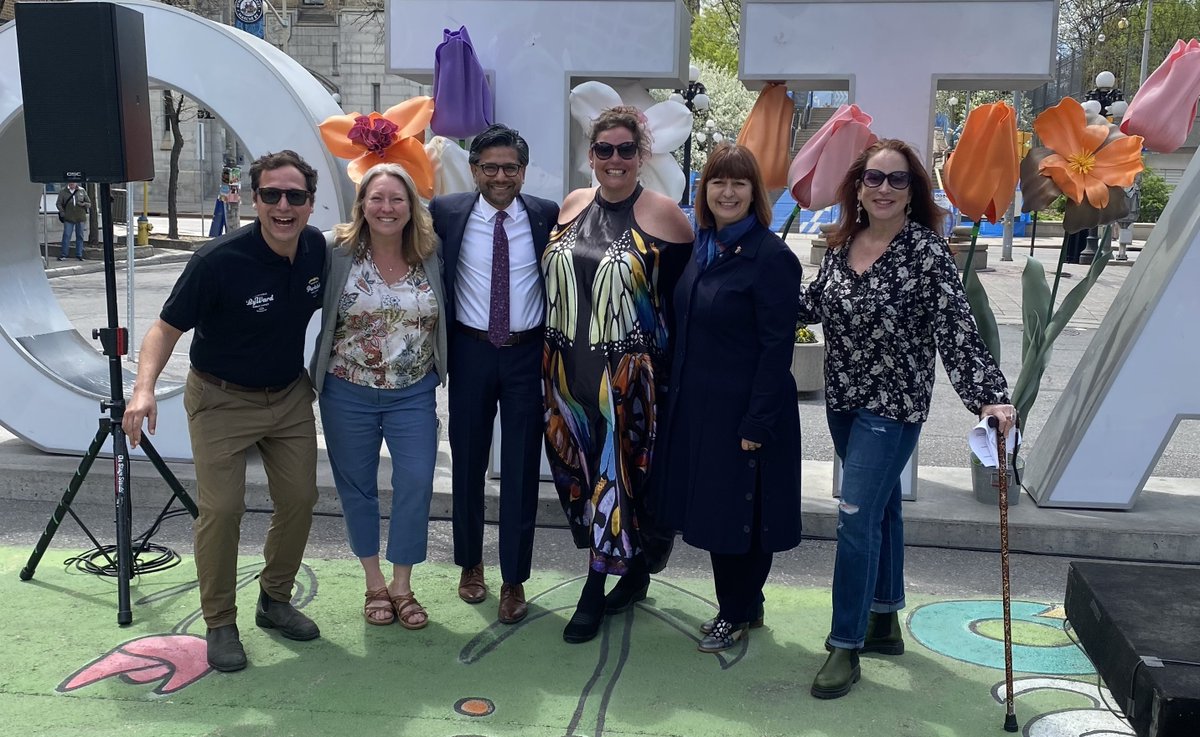 Today, MP Lalonde attended the opening of <a href="/CdnTulipfest/">Canadian Tulip Festival</a> and announced a Government of Canada investment of over $500,000 for 3 organizations to support tourism growth in the Ottawa Region. <a href="/OTTChildFest/">Ottawa Children's Festival de la jeunesse</a> <a href="/SouthNationCA/">southnationca</a>

News Release: ow.ly/hCtj50RCaX3