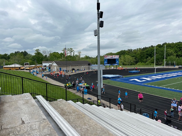 ElementaryZG's tweet photo. ZGI Field day! What a great day to be a Blue Devil. 💙 https://t.co/ghFFuBfhOI