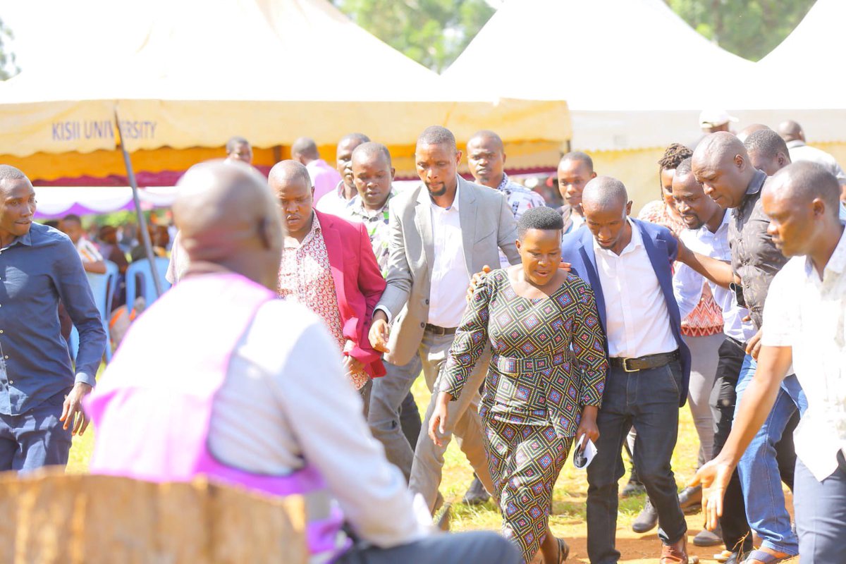 Later on, I joined colleague parliamentarians and members of the public in Bonchari Constituency to commiserate with the Kisii County Women Representative Hon Donya Dorice Aburi and family for the loss of their mother Mama Joyce Rabera Atandi.