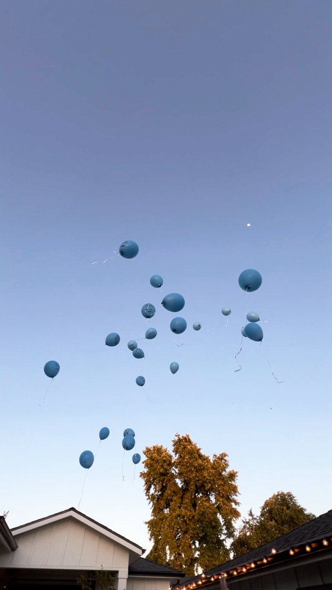 capturesca's tweet photo. happy birthday corey, i hope you see everyone celebrating you today. 💙 https://t.co/sdKvhJW8iX