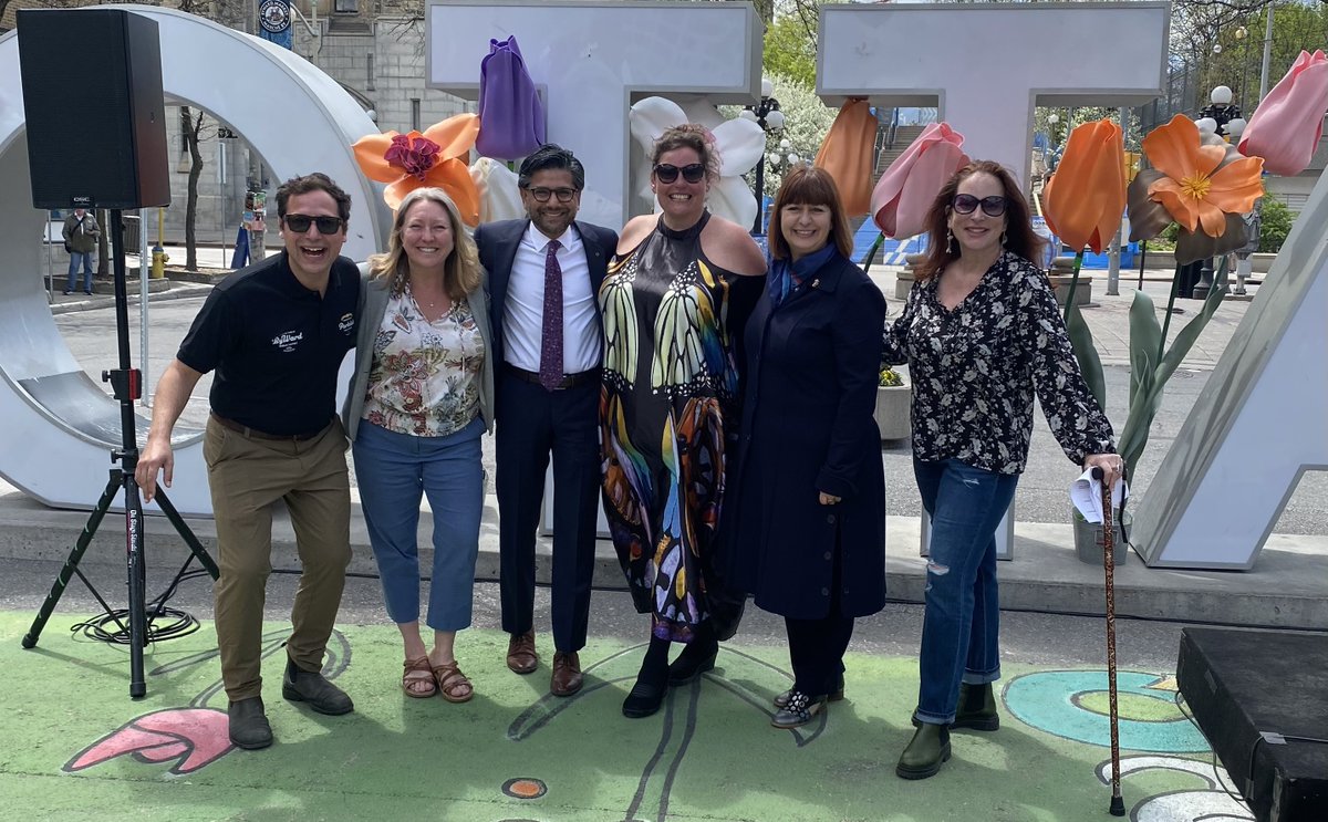 Ajd, la députée Lalonde a assisté à l’ouverture du <a href="/CdnTulipfest/">Canadian Tulip Festival</a> et a annoncé un investissement du #GC de plus de 500 000 $ pour trois organisations afin de soutenir la croissance du tourisme dans la région d’Ottawa. <a href="/OTTChildFest/">Ottawa Children's Festival de la jeunesse</a> <a href="/SouthNationCA/">southnationca</a>

ow.ly/Mabn50RCb3T