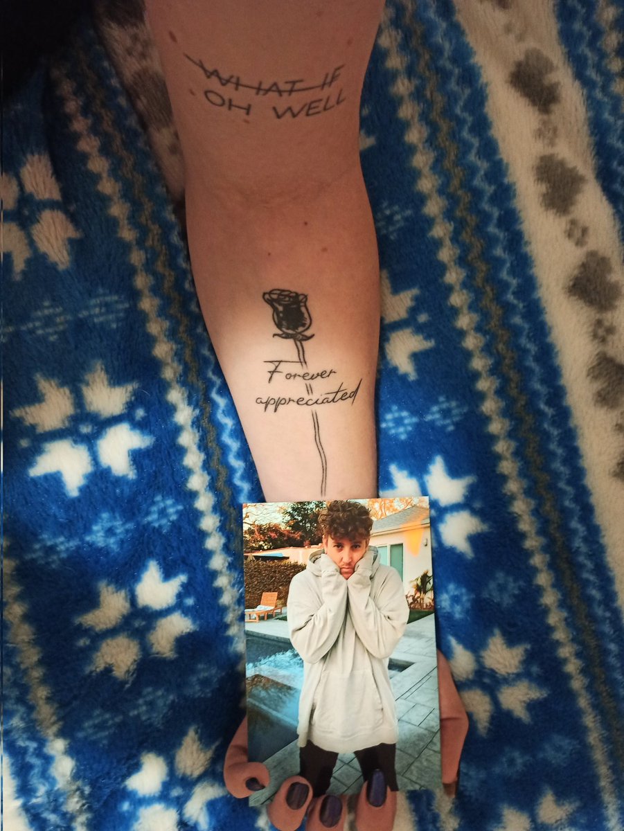 Anett_Anettkaa's tweet photo. Happy birthday Corey 💙 can't believe it's been 4 years since we lost you. Miss you so much angel 💙 love you 💙 forever appreciated 💙 #coreylabarrie https://t.co/UNZrIAvw6V