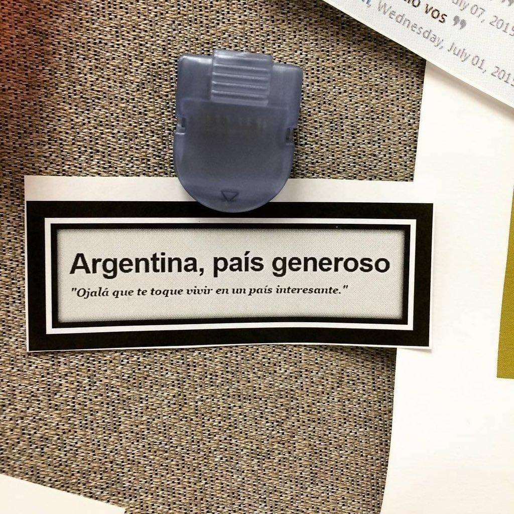 holistic_cau's tweet photo. No puedo creer que acabo de googlear "vicepresidenta argentina repollo"... https://t.co/HwYb6e18Mc