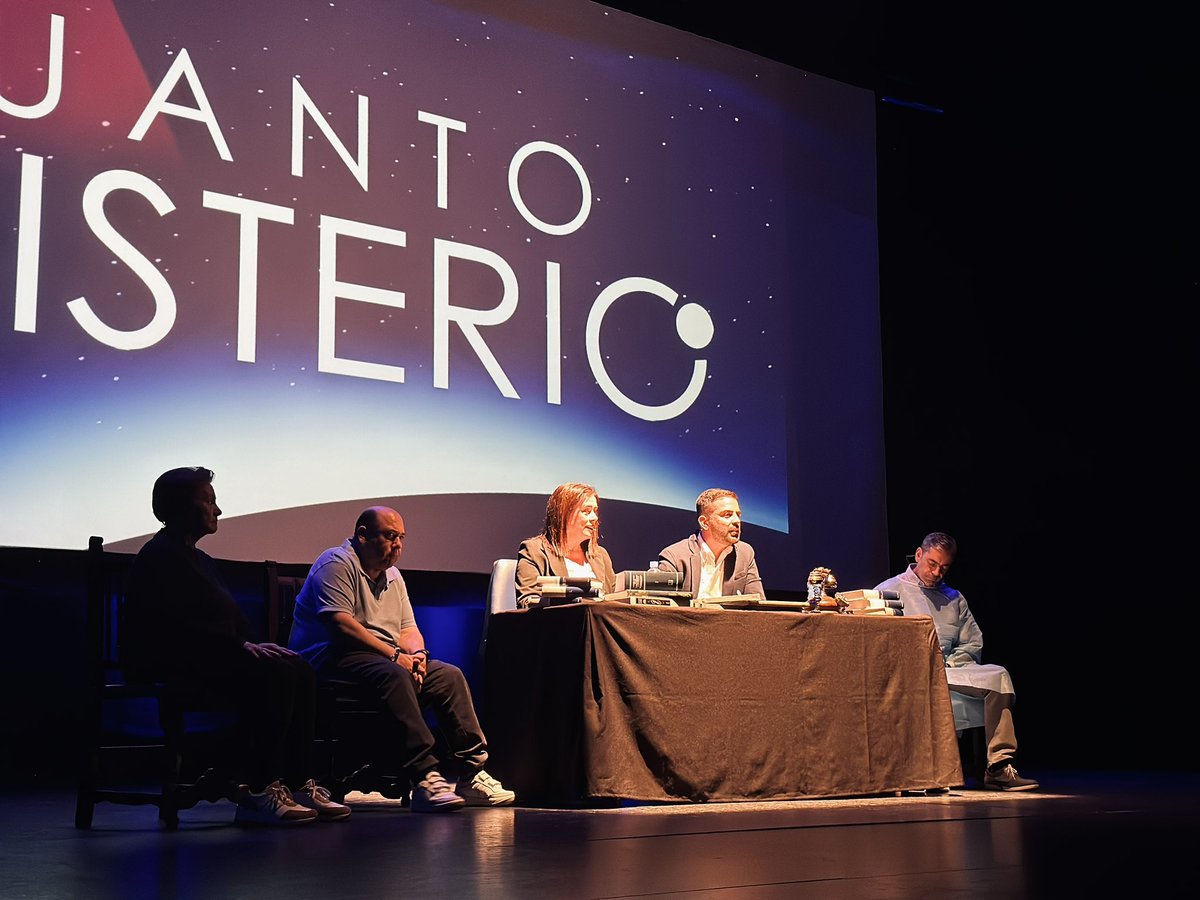 🎭 El Teatro Villa de Archena acoge el musical 'Cuanto misterio' protagonizado por los usuarios del Llano del Barco 🤝 Asiste la alcaldesa, Patricia Fernández, que expresó el compromiso del Ayto. de Archena para garantizar el avance en la inclusión real y la lucha contra el…