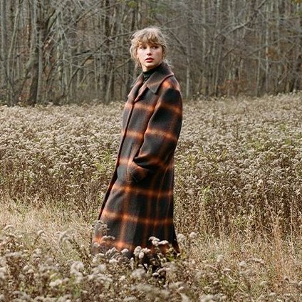 updateswiftbr's tweet photo. 🚨 Taylor Swift afirmou que o "folklore" representa a primavera/verão e o "evermore" representa o outono/inverno. 🍂 https://t.co/tQ441lrE0T