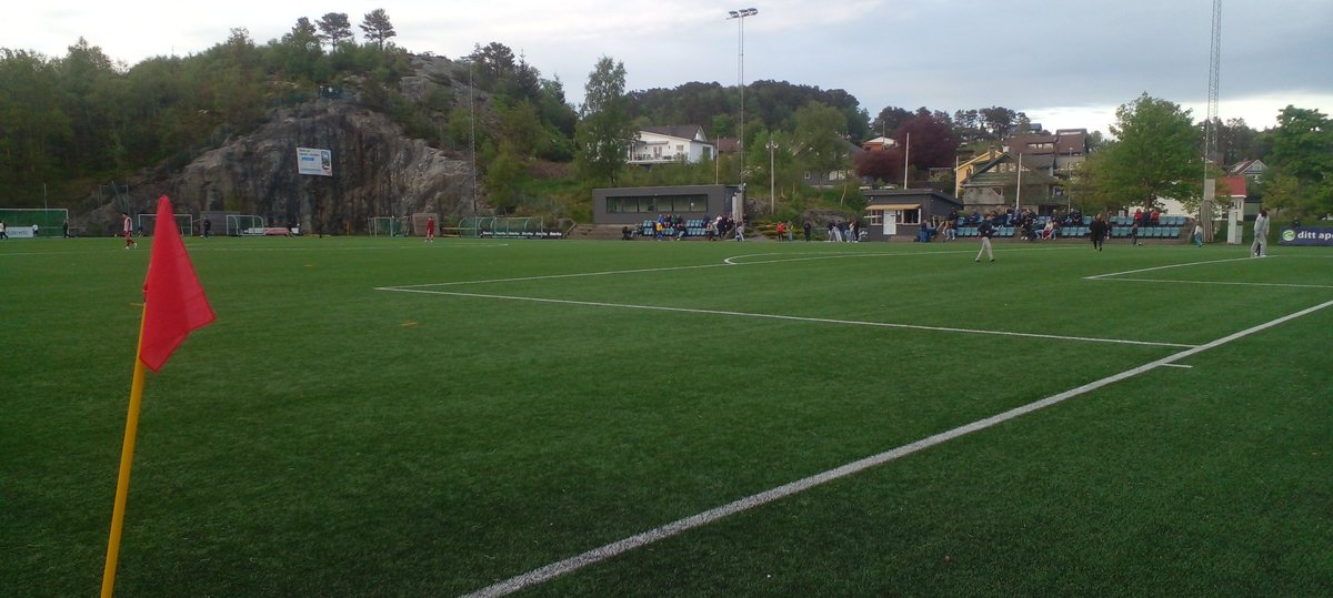 supporterutstyr's tweet photo. π 10.05.2024
β½οΈ Hana - Vidar 2 4-2
π³π΄ Division 4 (level 5)
π Hanabanen
A very entertaining match in nice surroundings. One of the better grounds at this level. 4 goals from the striker of Hana was the difference. #groundhopping #breiddefotball #nonleague #liveinstadium https://t.co/lsFWnzaX9a