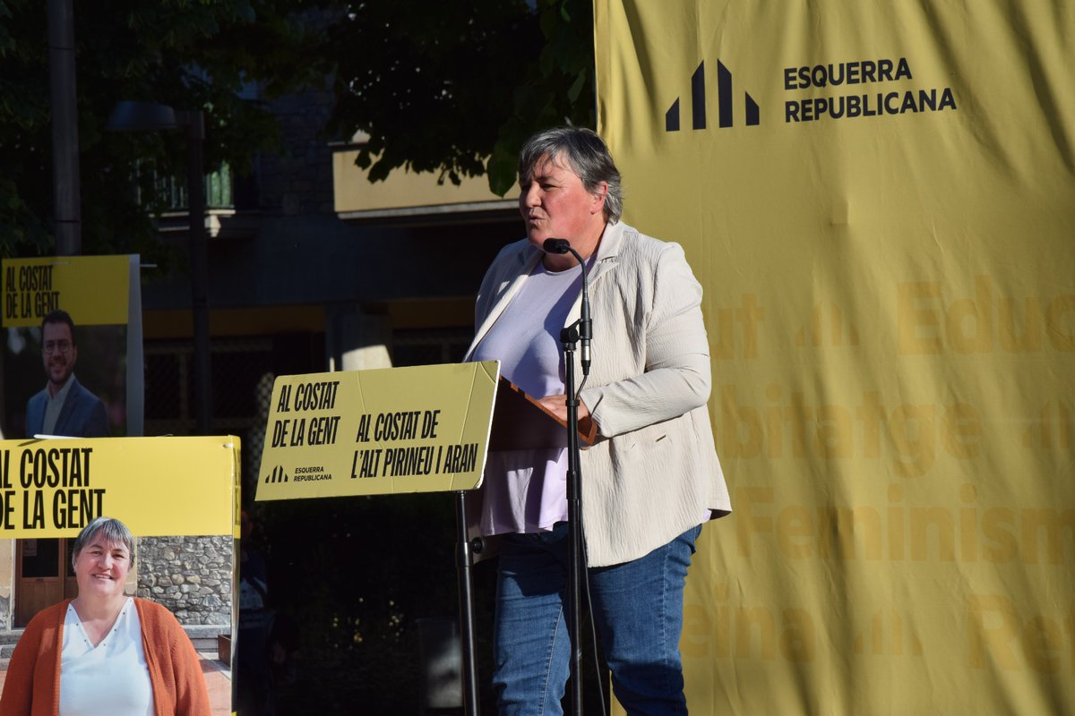 ERC Alt Pirineu (@ercpirineu) on Twitter photo 🗞 <a href="/martavilaltat/">MartaVilaltaTorres🎗</a>, "el vot 🗳 <a href="/Esquerra_ERC/">Esquerra Republicana</a> és el vot més útil a la gent de les terres de #Lleida, del #Pirineu i l'#Aran"
✅️ La candidata ha fet una crida a la mobilització per inundar les urnes de vots republicans a l'acte de la #SeuUrgell
➕️ INFO locals.esquerra.cat/altpirineu/art… 🗞 <a href="/martavilaltat/">MartaVilaltaTorres🎗</a>, "el vot 🗳 <a href="/Esquerra_ERC/">Esquerra Republicana</a> és el vot més útil a la gent de les terres de #Lleida, del #Pirineu i l'#Aran"
✅️ La candidata ha fet una crida a la mobilització per inundar les urnes de vots republicans a l'acte de la #SeuUrgell
➕️ INFO locals.esquerra.cat/altpirineu/art…