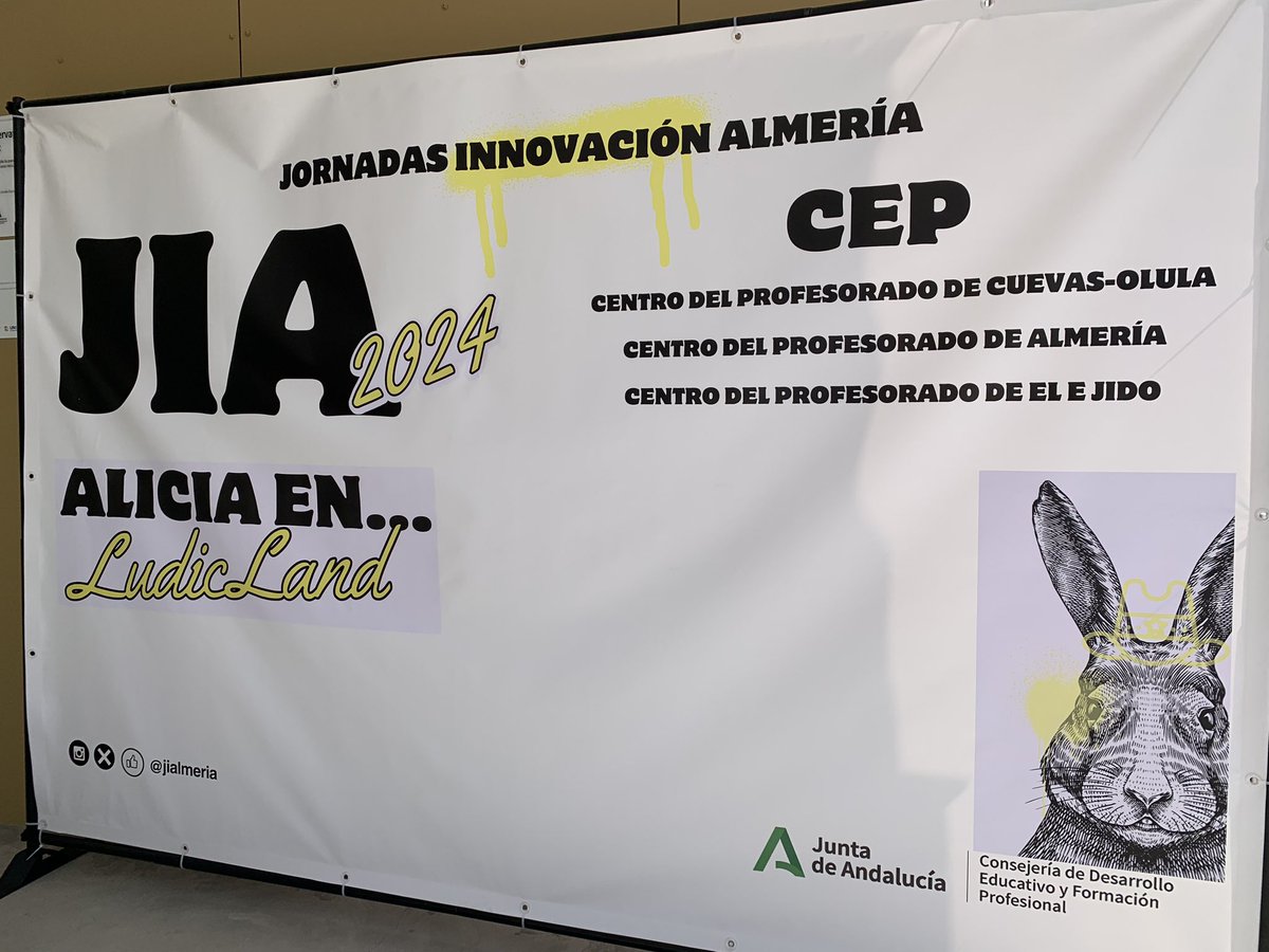 inaocris's tweet photo. El primer día ha sido una locura! Deseando que llegue mañana para los talleres!! @JIAlmeria 😍😍

Adoro las Jornadas de Innovación en Educación! 👩🏻‍🏫✨🐰♦️ https://t.co/zVEtDgbb6E