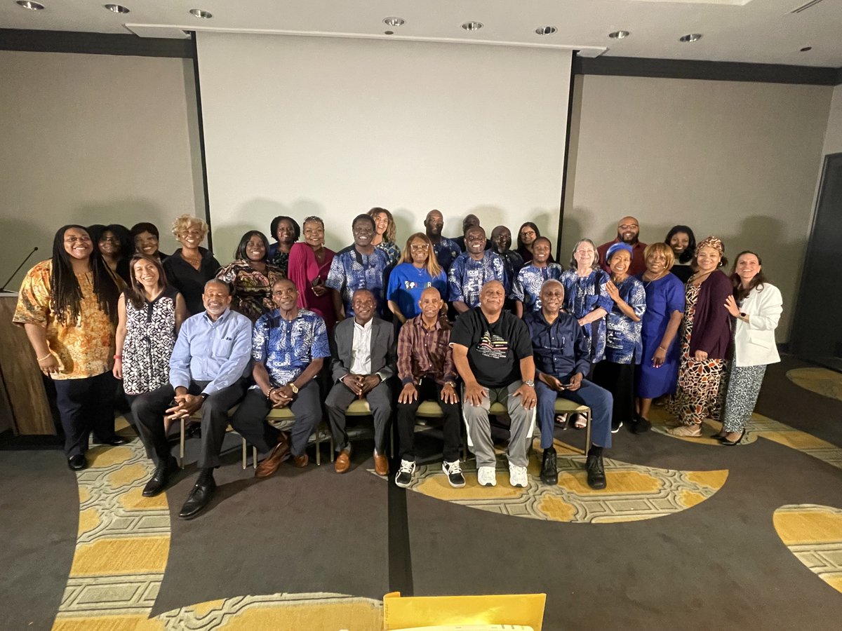Looking back at how amazing the #iCCaRE Science of Survivorship Conference was this week! From stories from our #prostatecancer survivors who have reunited after 10 years, to informative presentations and sessions by our #MPIs 🙌🏾🙌🏾