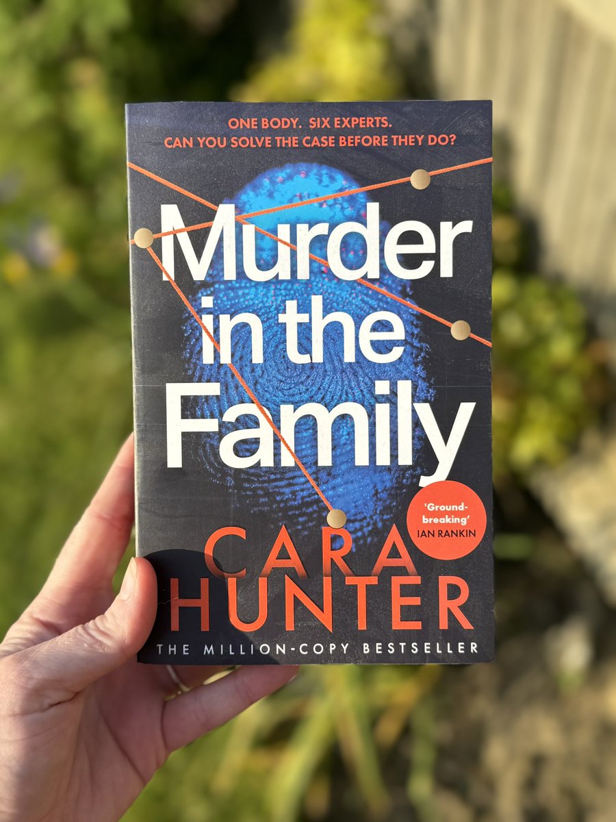 Just finished this by @CaraHunterBooks - bloody BRILLIANT!

So different to all your other crime novels - get on it! 👏🏼📚

#BookClub #BooksWorthReading #bookrec