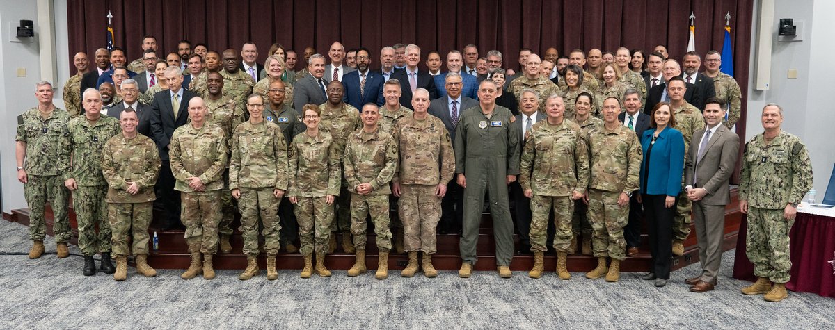 🌐We hosted the Joint Deployment & Distribution Executive Board, serving as a crucial forum for strategic discussions, focusing on enhancing the capabilities of the Joint Deployment & Distribution Enterprise to project and employ our nation's power. @DOTMARAD #TogetherWeDeliver