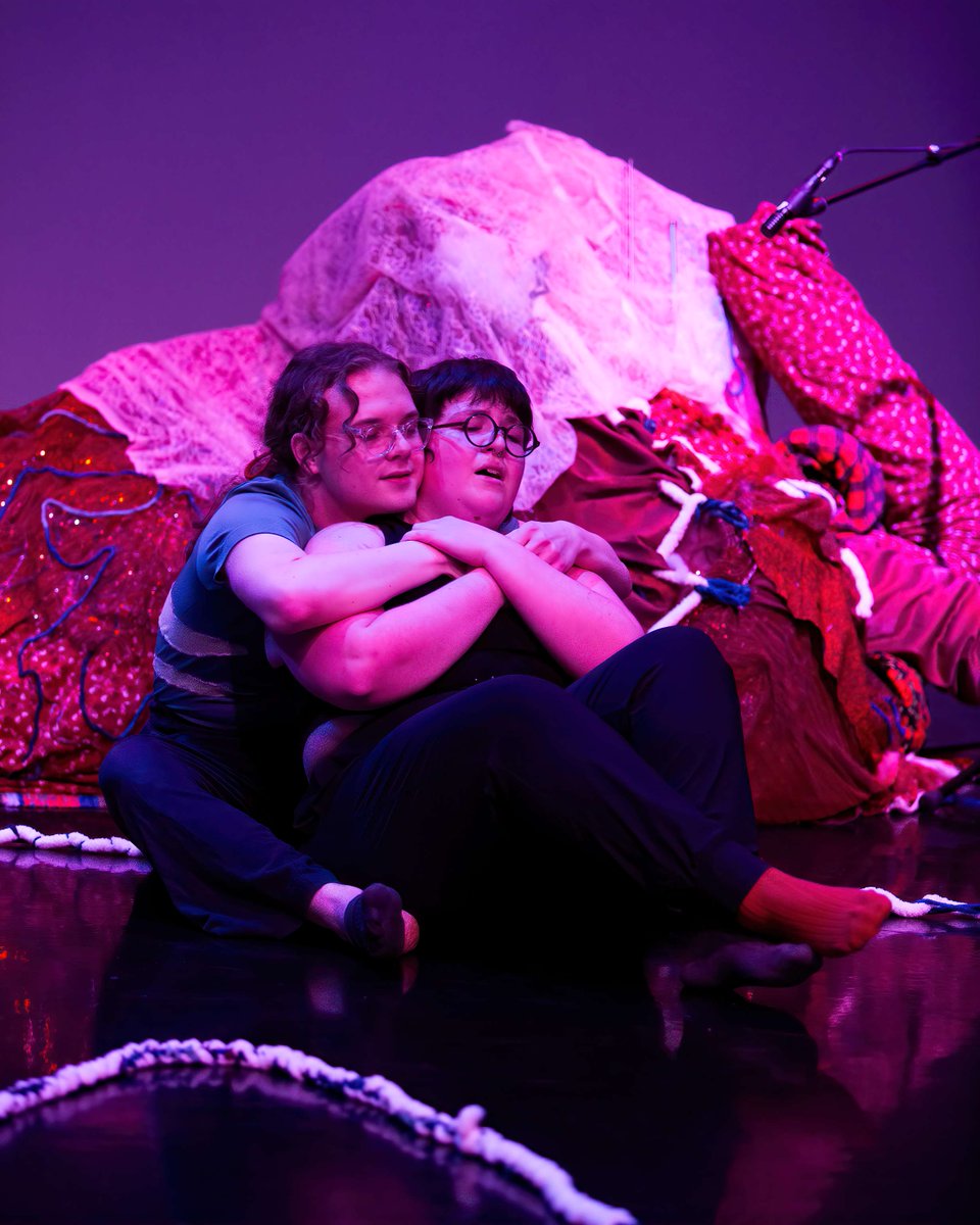 KSTheater's tweet photo. Freshworks artist Anna King Skeels &amp; collaborator Annie Morehead dance and move through the heart &amp; lungs in their performance unstitch, encountering knots and scars that are obstacles to connection. 🫀🫁

Check out the show through Beth Barbis's photos: https://t.co/Wxz6i91fZN https://t.co/enBZIrSU1f