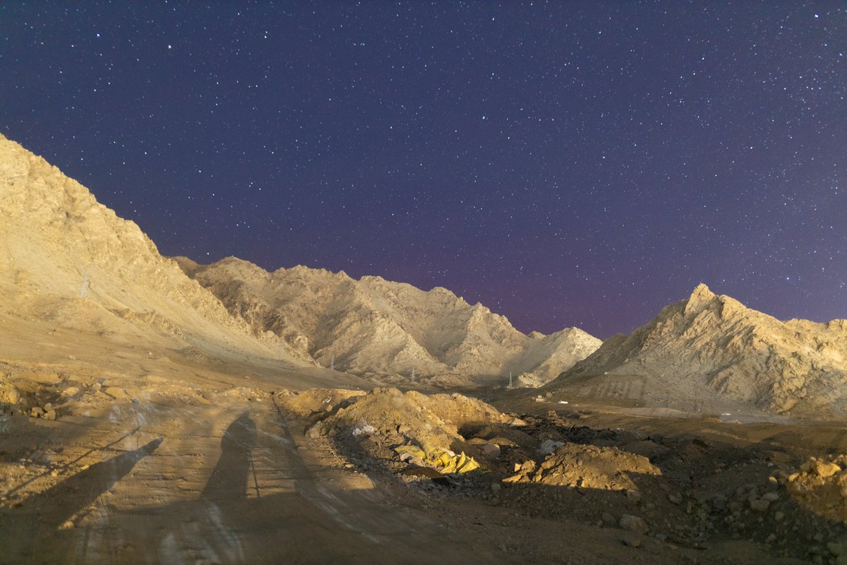 levikj's tweet image. Aurora northern lights from Leh, India hello bro 🇮🇳
@Vincent_Ledvina @TamithaSkov @spacewxwatch @_SpaceWeather_ @AuroraNotify @IndiaToday
#northernlights #auroraborealis