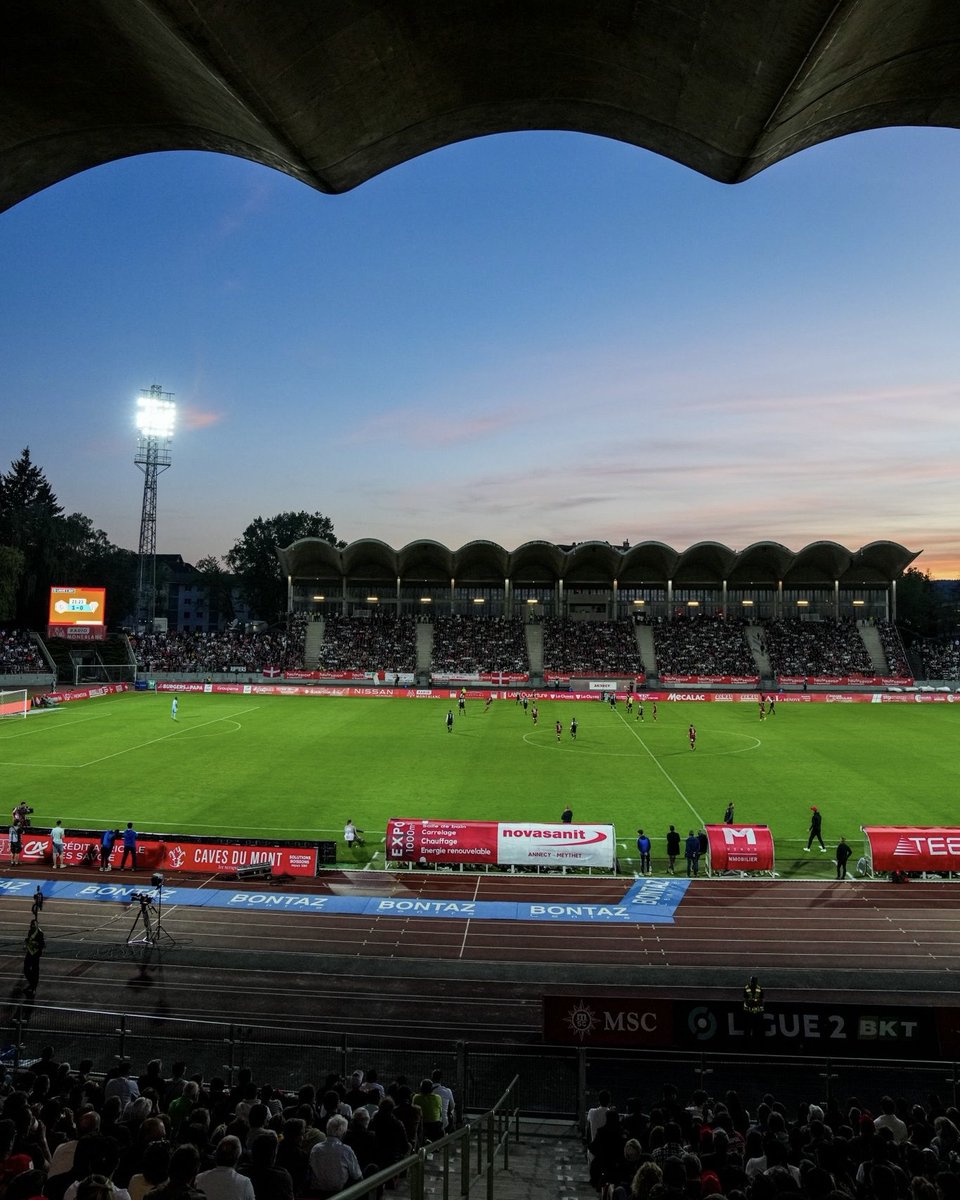 FCAnnecy's tweet photo. 𝐆𝐮𝐢𝐜𝐡𝐞𝐭 𝐟𝐞𝐫𝐦𝐞́.

1️⃣3️⃣0️⃣6️⃣3️⃣ 𝐌𝐄𝐑𝐂𝐈𝐒 🥰🤯

#FCASCO #GoReds https://t.co/lW8ICax6YX