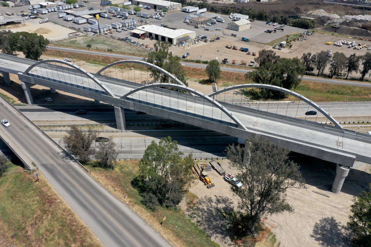 CaHSRA tweet picture