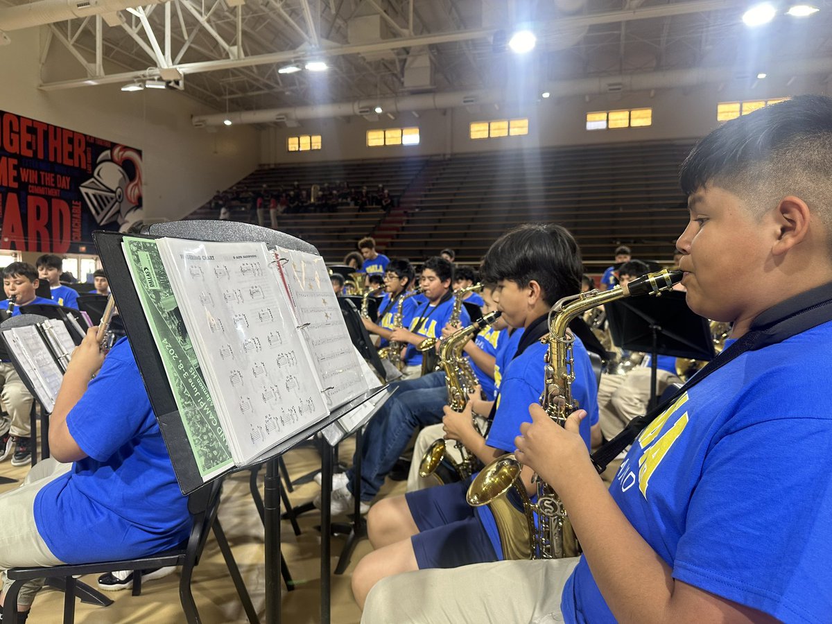 YMLA_Band's tweet photo. YMLA Beginner Band rocked the DISD Jumpstart Band Festival!!! https://t.co/ZFg7wAq0Jh