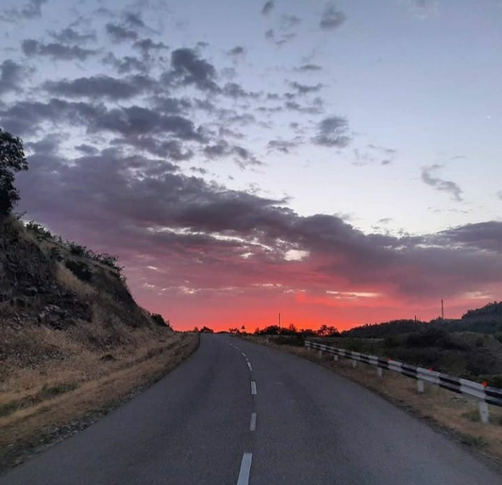 Sunrise in #Hadrut, #Artsakh/ #NagornoKarabakh 
We will see the sunrise in our paradise and we will restore the universal justice. Justice which will bring us back to our heartland and will connect us with the souls of our ancestors.