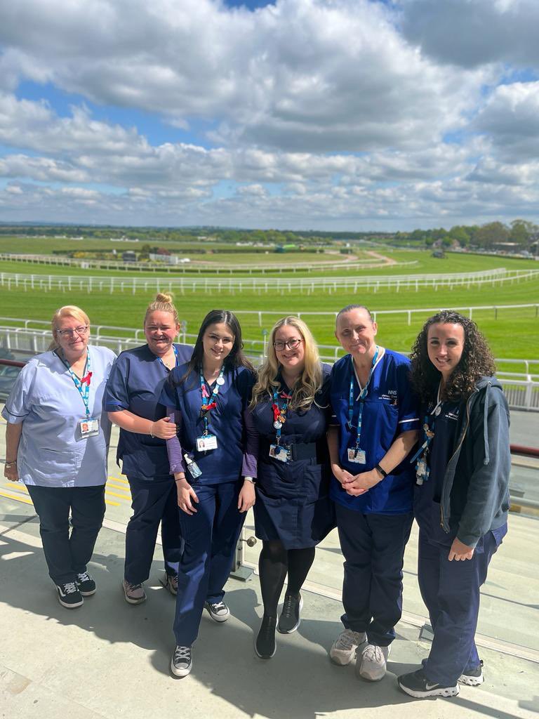 REPOST👩🏽‍⚕️Me alongside some of the Knowsley Recovery Team nursing staff at International Nurses Day 2023💙