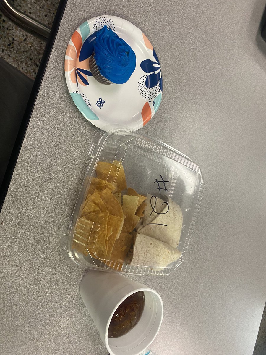 The PTO of @eastfieldglobal is the real MVP! Thank you for a delicious catered lunch complete with drink and dessert!! Your kindness and generosity is so appreciated!! 💕 @adarsey