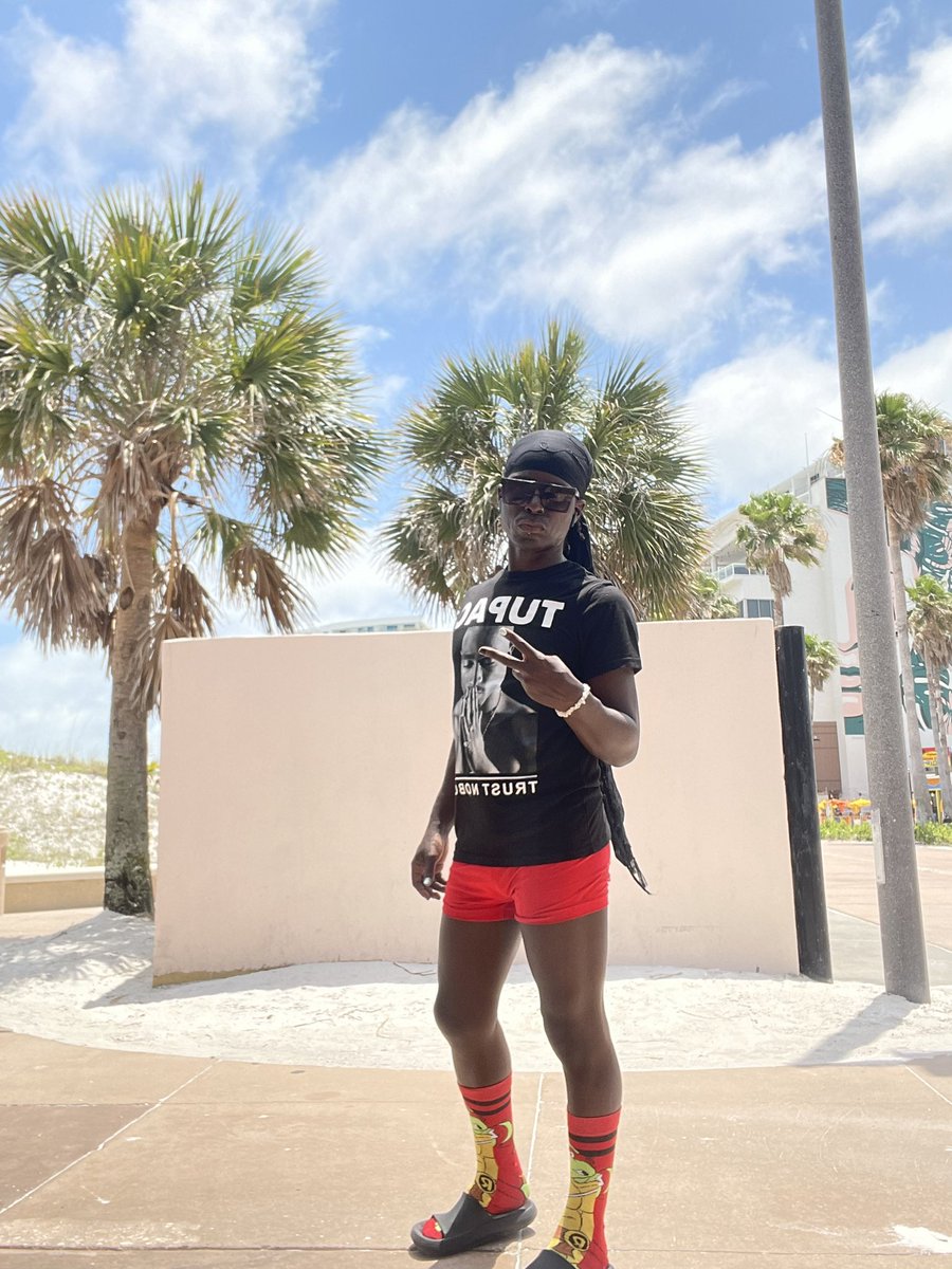 Somewhere in the islands 🌴!!! 

#TYLAMAR 
#veganlife #blackexcellence #sourpatch #singerlife #blackowned