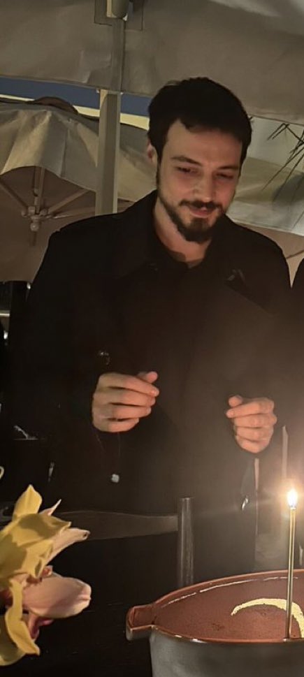 merdomy_'s tweet photo. Ellerini yerim seninnn ısırcam suratını nasıl bi tatlılık yaa buu ❤️😍
#MertYazıcıoğlu https://t.co/s5KIpT0lO6