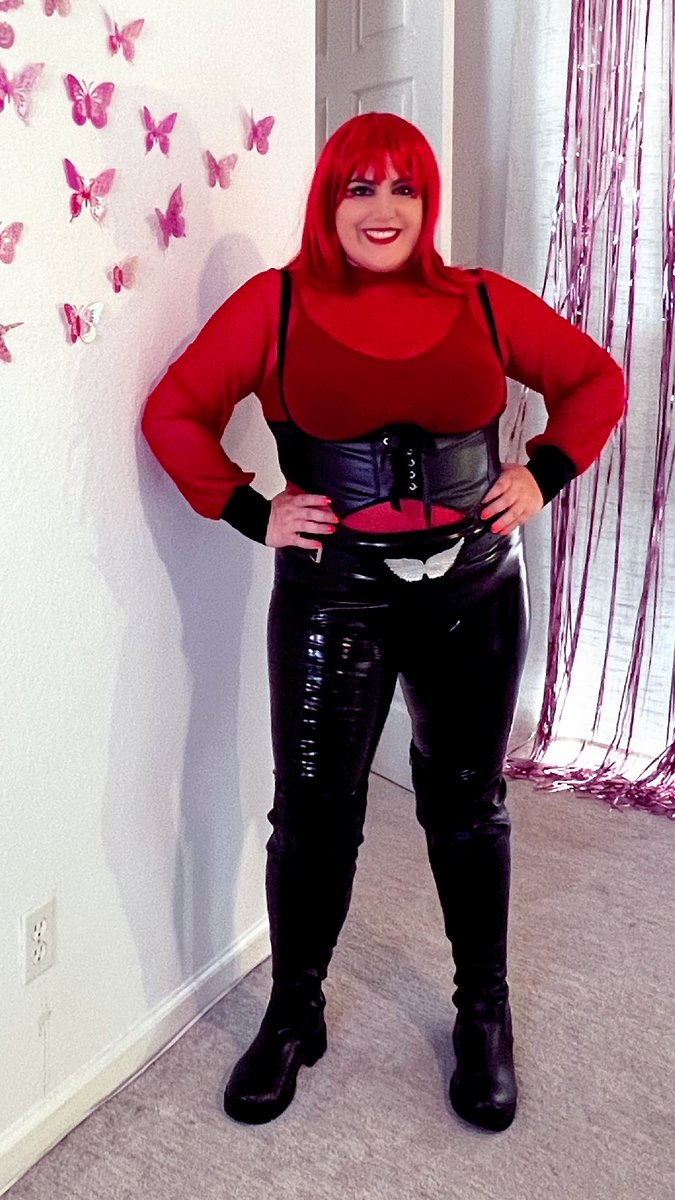 First Just Dance Cosplay vs Most Recent Just Dance Cosplay!! 

Also <a href="/emzy_leigh/">Emzy_Leigh</a> is so inspirational!!