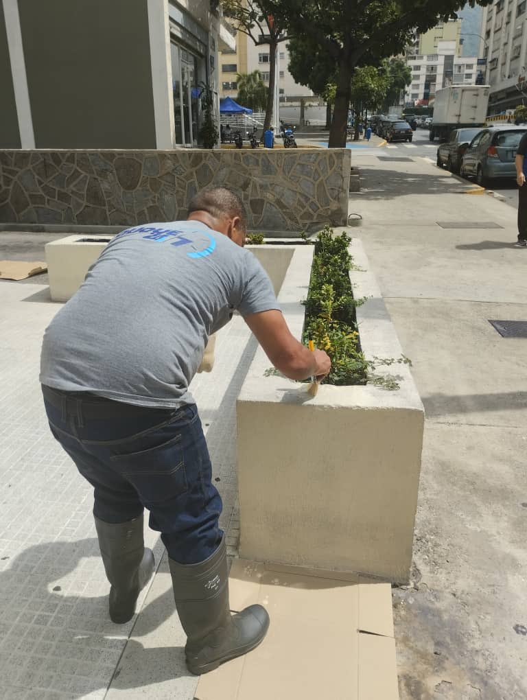 Trabajadores de Chacao 24/7 tweet media