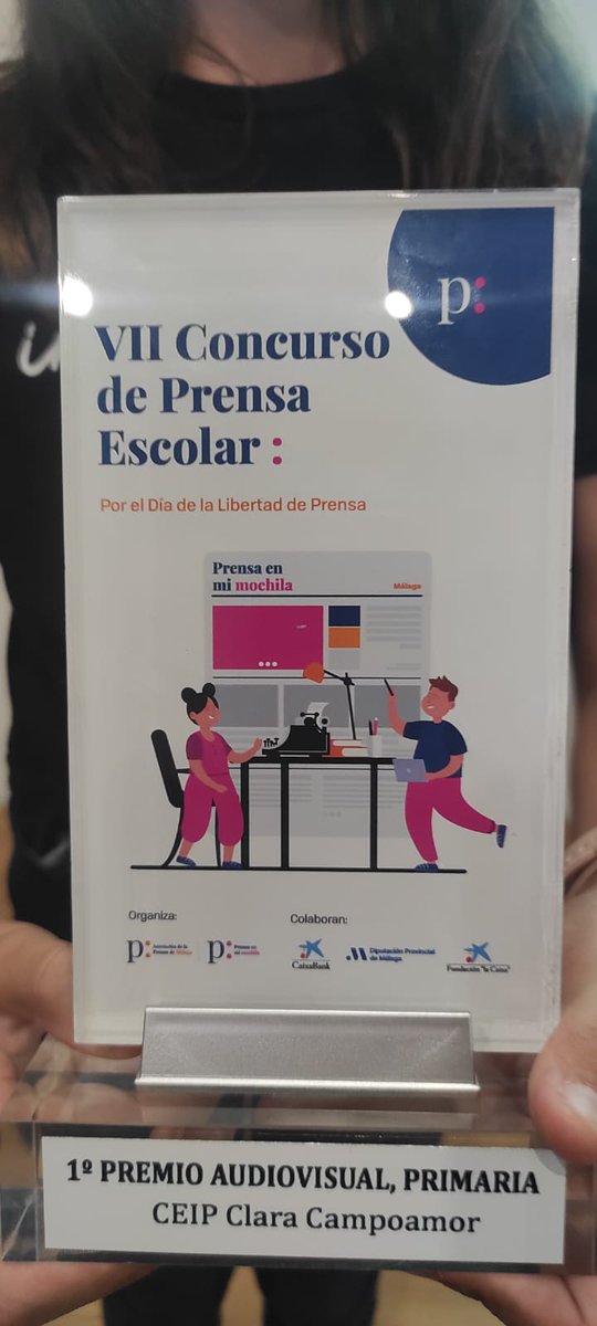 Nuestro cole, Primer Premio en el VII Concurso de Prensa Escolar de Málaga, organizado por la @aprensamalaga en #PrensaenlaMochila, categoría audiovisual, por su podcast del #DíadelaMujer
¡¡Felicidades al alumnado de 5º!!
blogsaverroes.juntadeandalucia.es/ceipcampoamora…  
@RedBECREA @aDiarioAlhaurin