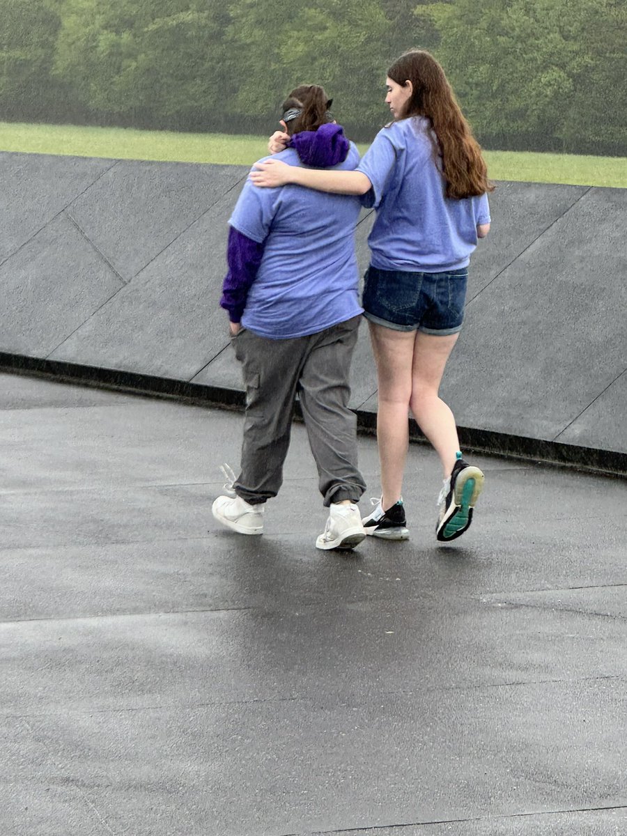 Melissa Durkin tweet media