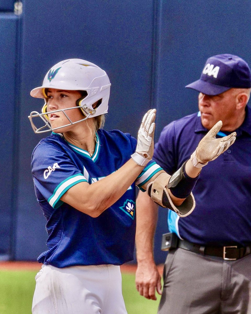 UNCW Softball tweet media