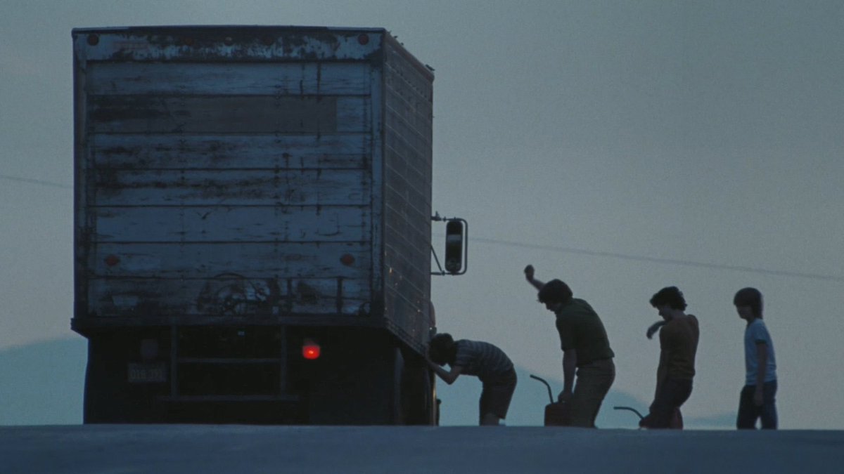 TheCinesthetic's tweet photo. licorice pizza (2021) dir. paul thomas anderson https://t.co/Ftm8rhZlUN