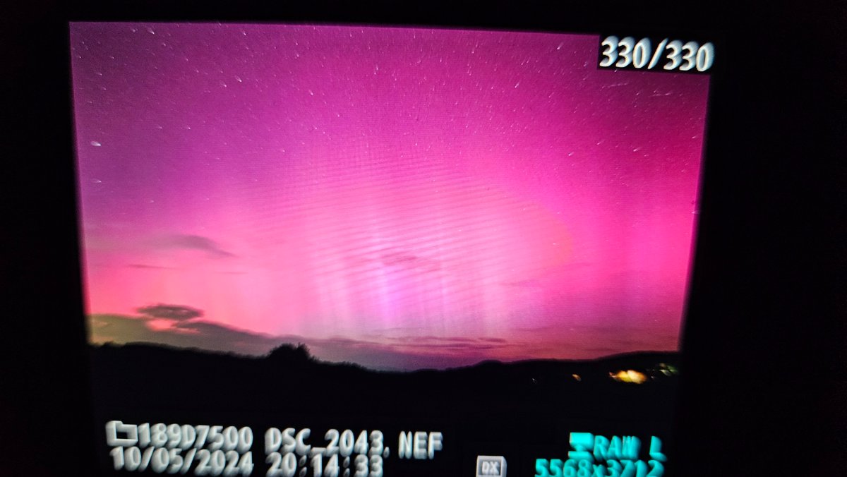 JAtanackov's tweet image. WOOOOW!!!! BRIGHT AURORA!! Best since 20 Nov 2003!!! Bright aurora up to 45° high!!! Slovenia. #aurora #northernlights