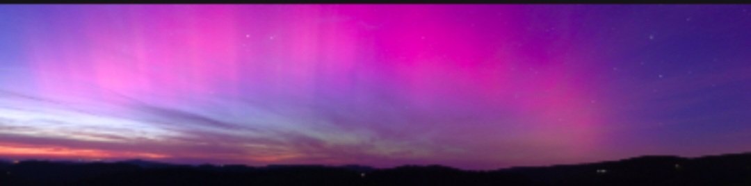 Webcam La Bresse Vosges aurore boréale visible à 22h24. #aurora