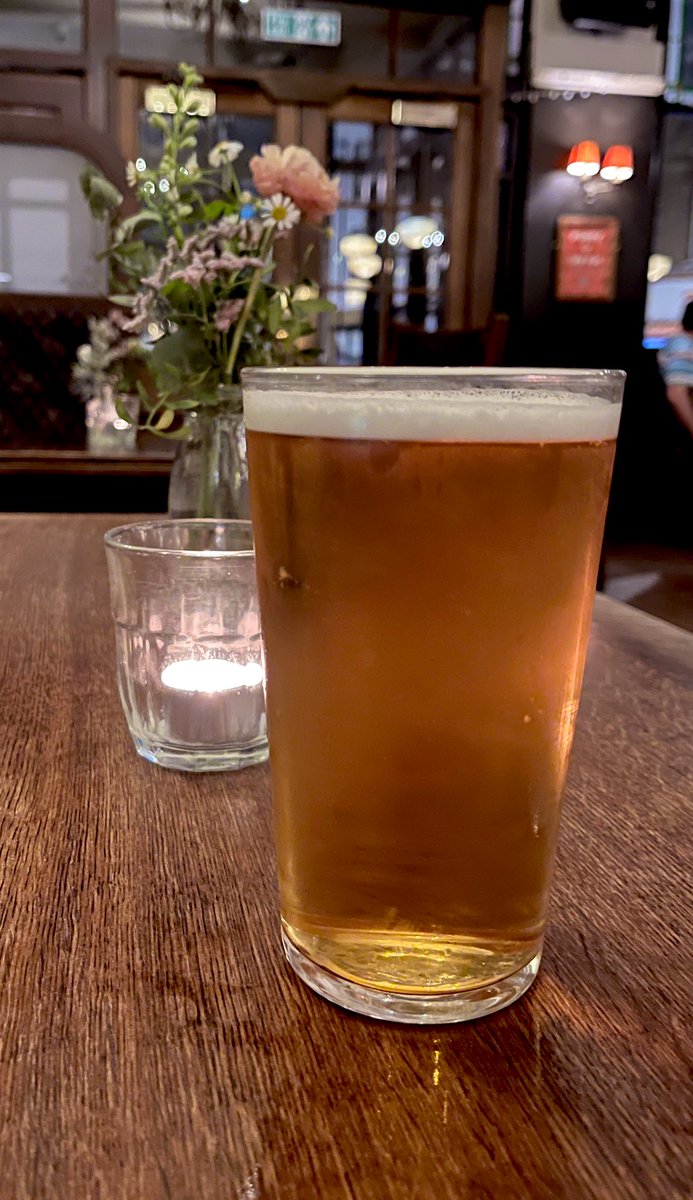 Toppints568's tweet photo. 196. In the @thecoachleyton enjoying a top pint of @crouchvale’s Brewers Gold, tasting fantastic! 🍺 https://t.co/N4Ht34qEFl