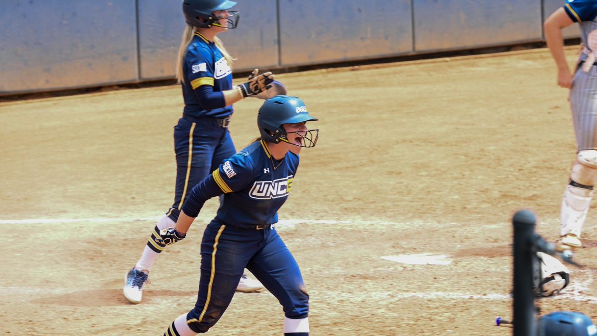 RECAP | Softball Advances to Championship Game with 5-4 Victory over Chattanooga

Up Next ➡️ Championship game (May 11 at 1 p.m.)

📰 go.uncg.edu/sdaec8
#letsgoG