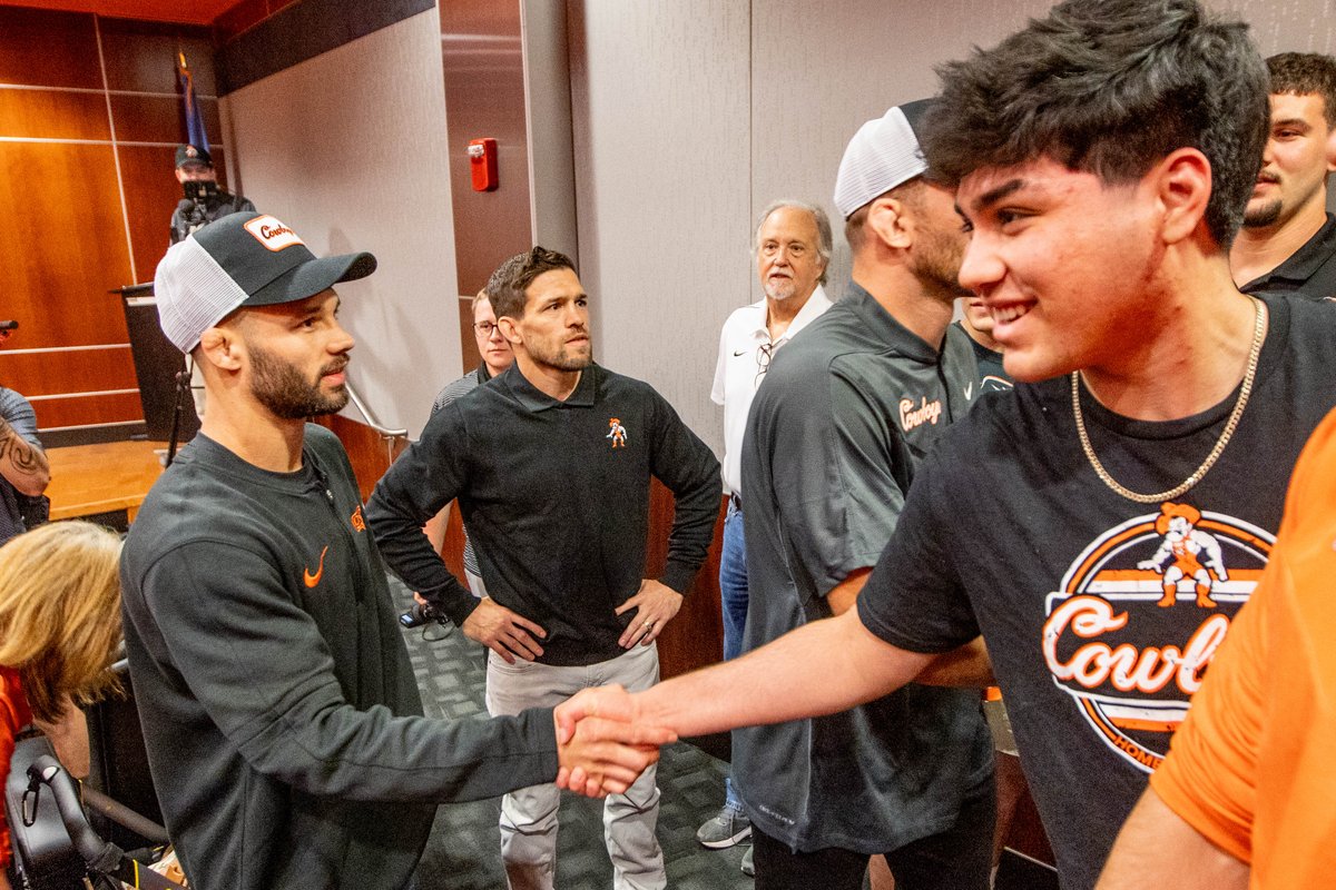 Pouring into the relationships.

#GoPokes