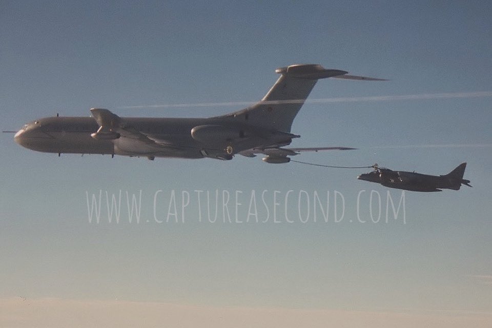 Filling up, 1998. #harrierfriday #raf #royalairforce #airtoair #air2air #harrier #jfh #hover #airpower #fighter #flight #fastjet #vc10 #aviation #avgeek #captureasecond
