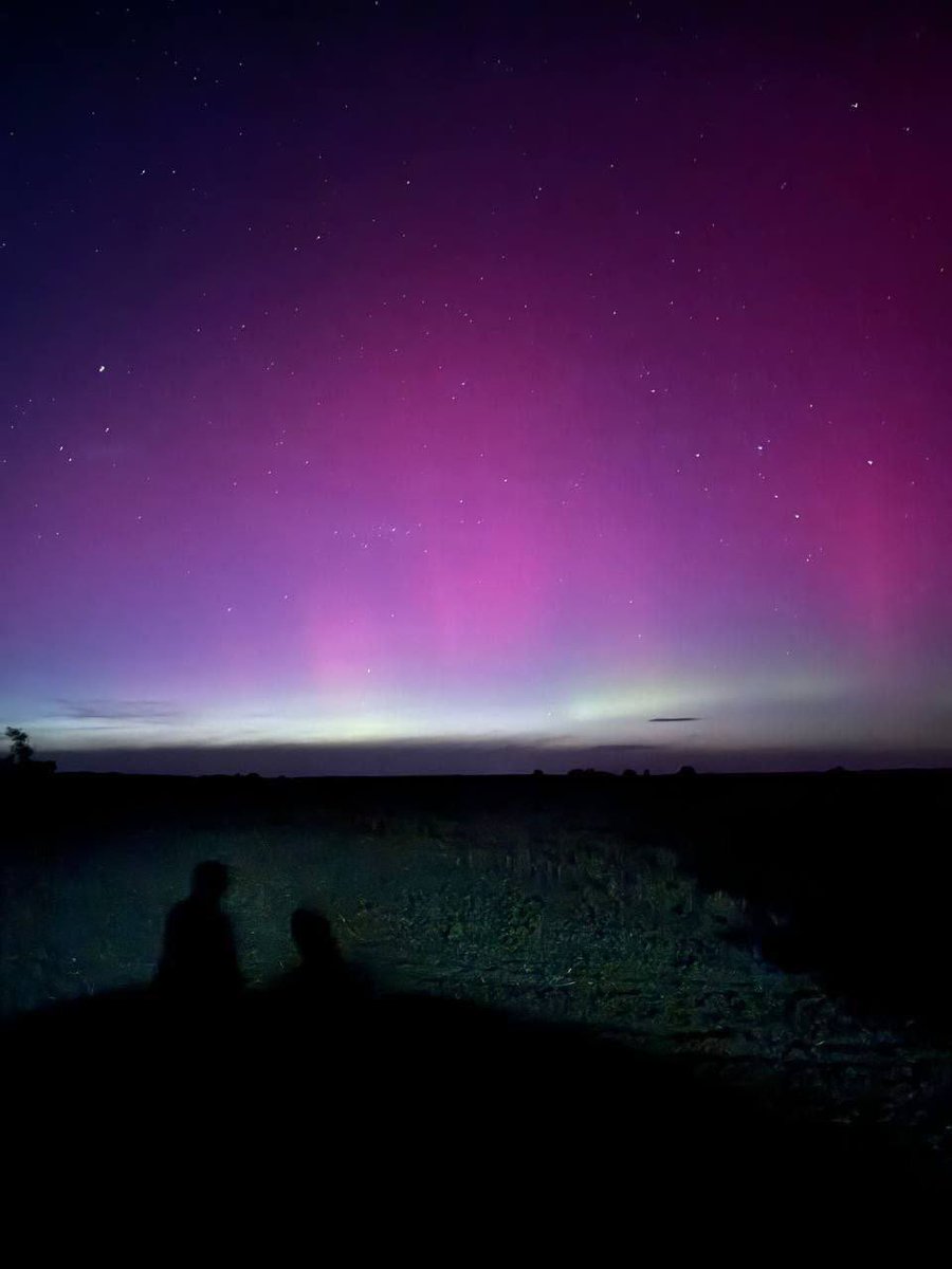 saintjavelin's tweet image. The Northern Lights were visible in Kharkiv, Donetsk, and Dnipropetrovsk regions. What a beauty 🌌