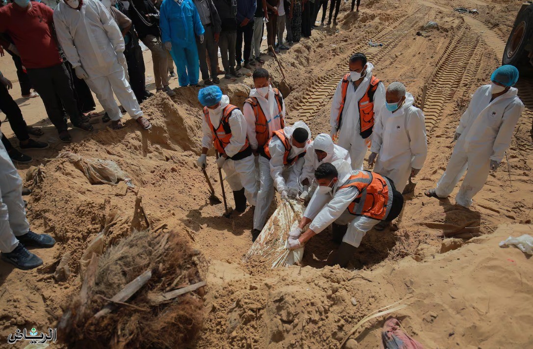 #مجلس_الأمن الدولي يطالب بالتحقيق في المقابر الجماعية بـ #غزة alriyadh.com/2074559 #جريدة_الرياض